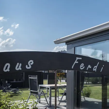 Haus Ferdi * Koblenz (Rhineland-Palatinate)